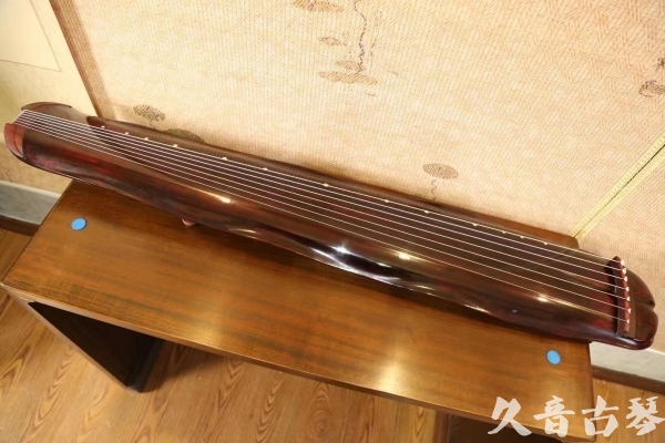 枣庄市●久音古琴  ●今日推荐  20230516【收藏级断纹蕉叶】
